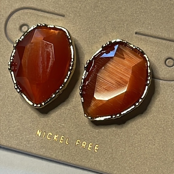 NWT 14th & Union Amber Tone Jewel Stud Earrings - Picture 3 of 4